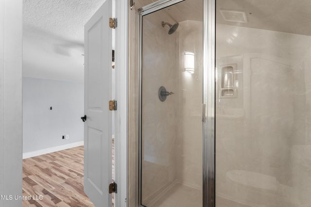 517 Martin Avenue, Ocean Springs, MS 39564