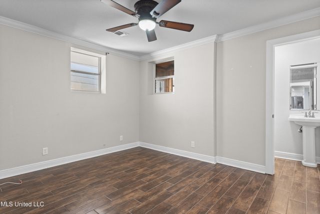 517 Martin Avenue, Ocean Springs, MS 39564