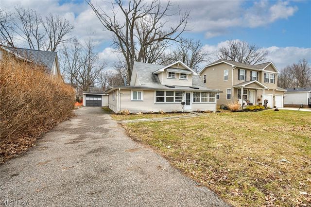 295 E 238th Street, Euclid, OH 44123