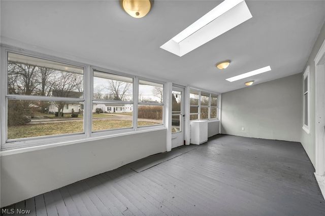 295 E 238th Street, Euclid, OH 44123