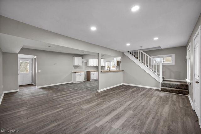 295 E 238th Street, Euclid, OH 44123