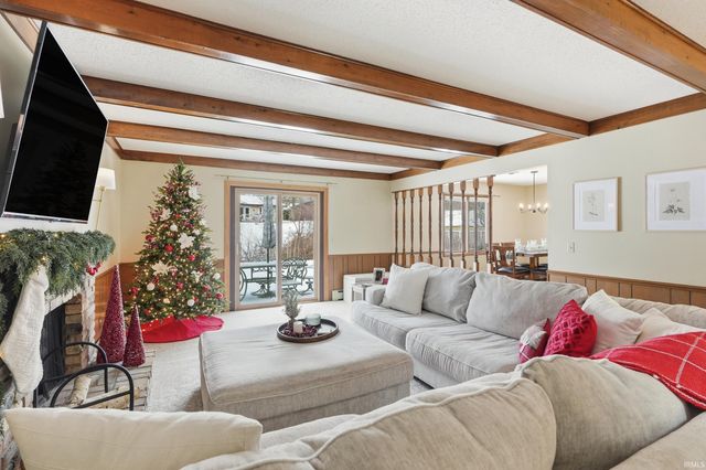 1007 Easton Trail, Fort Wayne, IN 46825