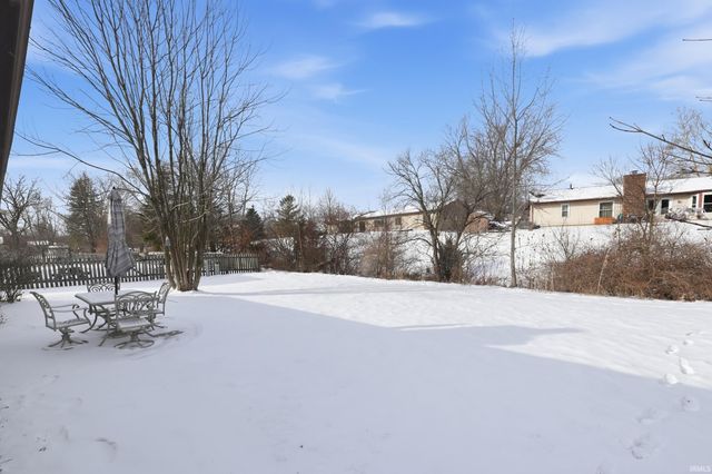 1007 Easton Trail, Fort Wayne, IN 46825