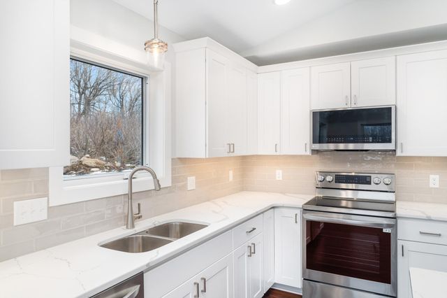 3829 Stebner Road, Hermantown, MN 55811