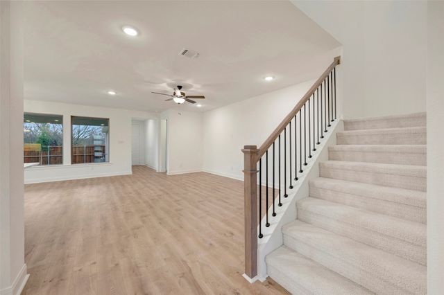 1020 Violet Drive, Crowley, TX 76036