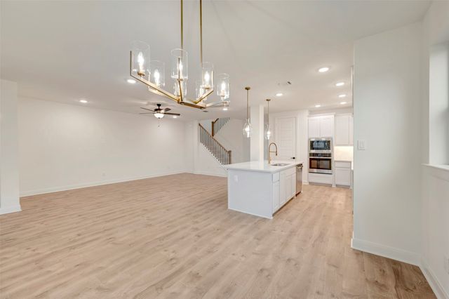 1020 Violet Drive, Crowley, TX 76036