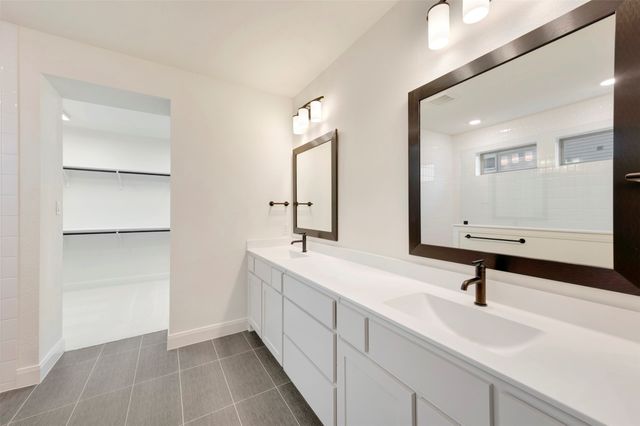 1020 Violet Drive, Crowley, TX 76036