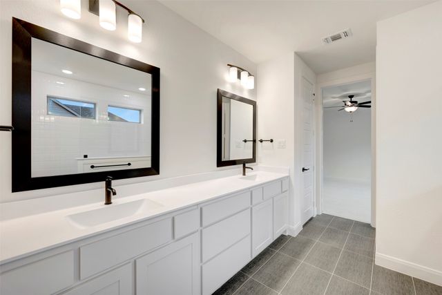 1020 Violet Drive, Crowley, TX 76036