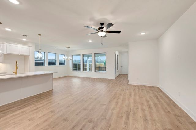 1020 Violet Drive, Crowley, TX 76036