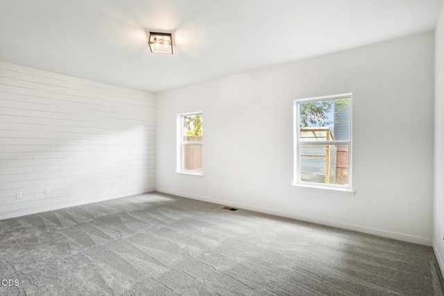 21191 SE Philly Avenue, Bend, OR 97702