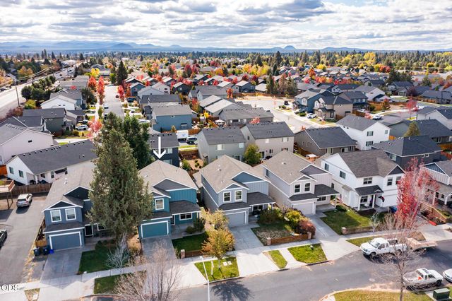 21191 SE Philly Avenue, Bend, OR 97702