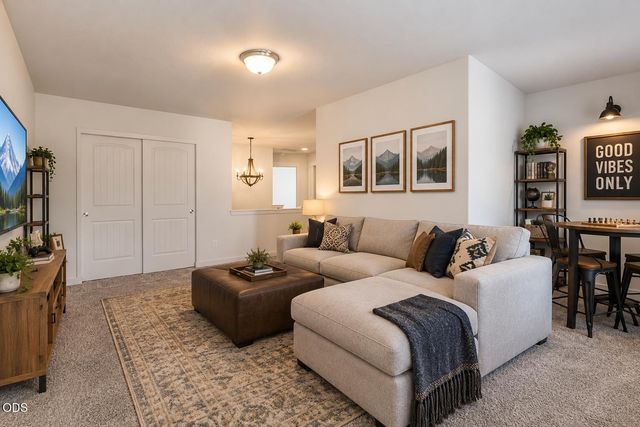21191 SE Philly Avenue, Bend, OR 97702