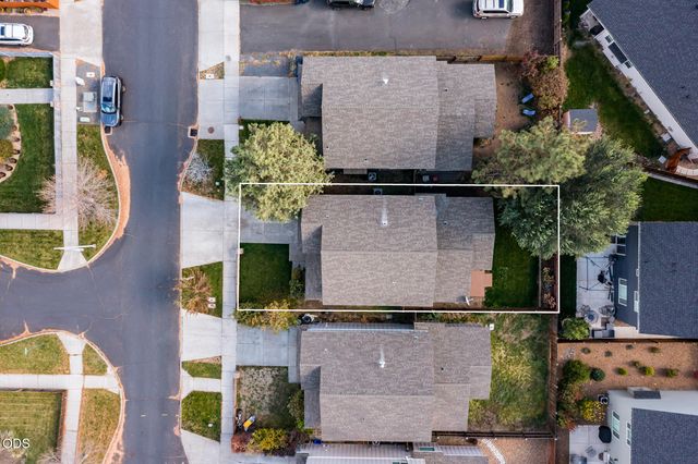 21191 SE Philly Avenue, Bend, OR 97702