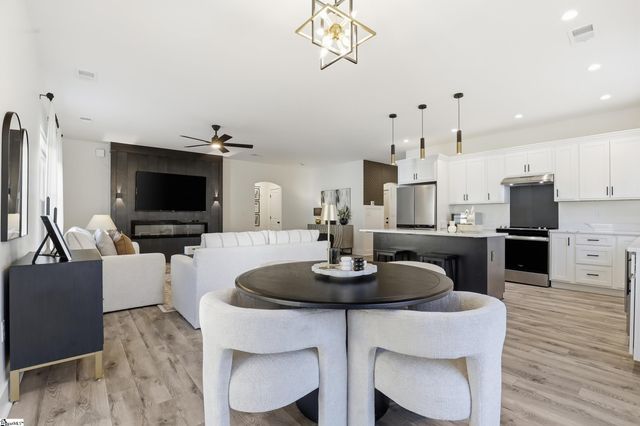 221 Lenhardt Road, Easley, SC 29640