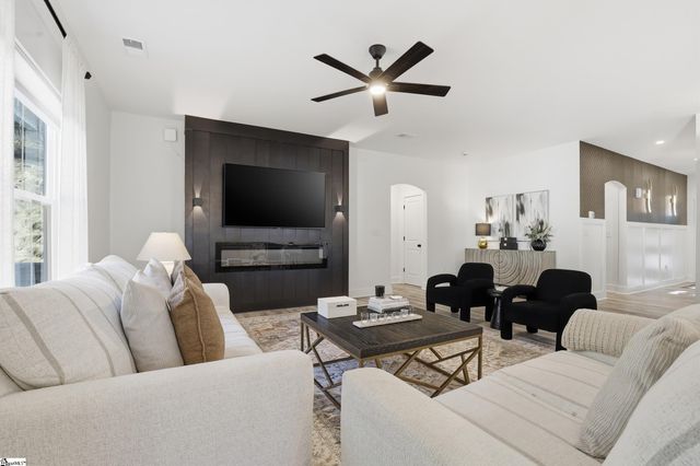 221 Lenhardt Road, Easley, SC 29640