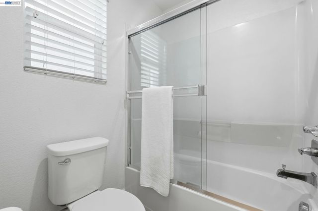 8553 Schooner Way, Newark, CA 94560