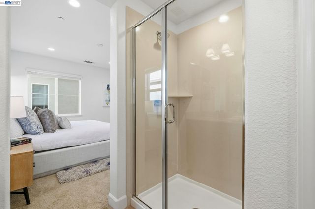 8553 Schooner Way, Newark, CA 94560