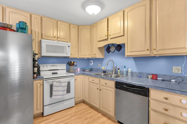 1116 Gibson Road, Reynoldsburg, OH 43068