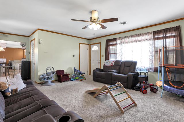 1116 Gibson Road, Reynoldsburg, OH 43068