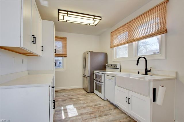 9216 Rippard AVE, Norfolk, VA 23503