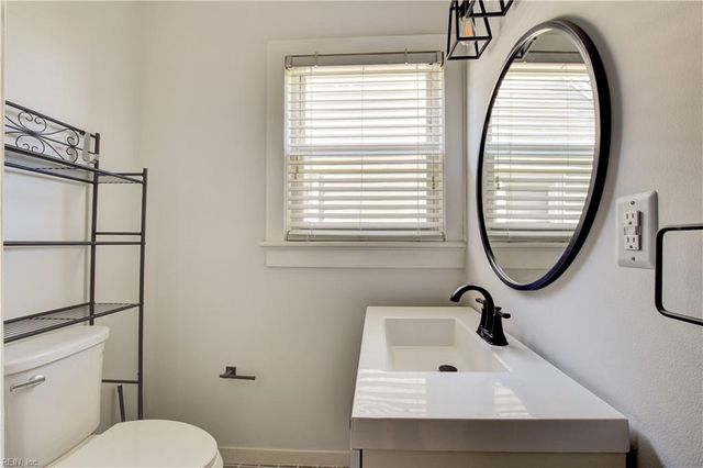 9216 Rippard AVE, Norfolk, VA 23503