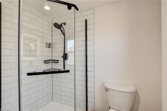 9216 Rippard AVE, Norfolk, VA 23503