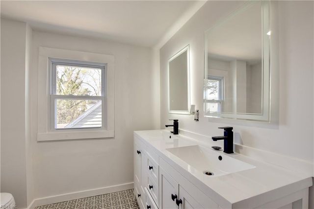 9216 Rippard AVE, Norfolk, VA 23503