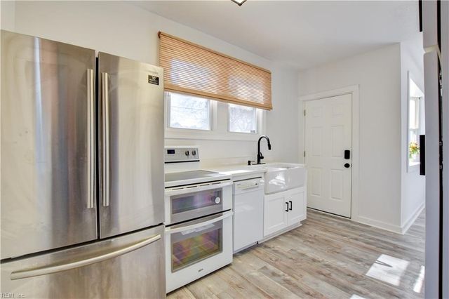 9216 Rippard AVE, Norfolk, VA 23503