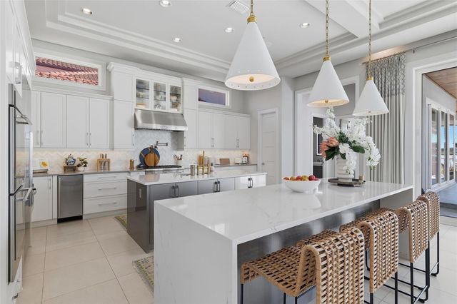 14730 AVENUE OF THE RUSHES, Winter Garden, FL 34787