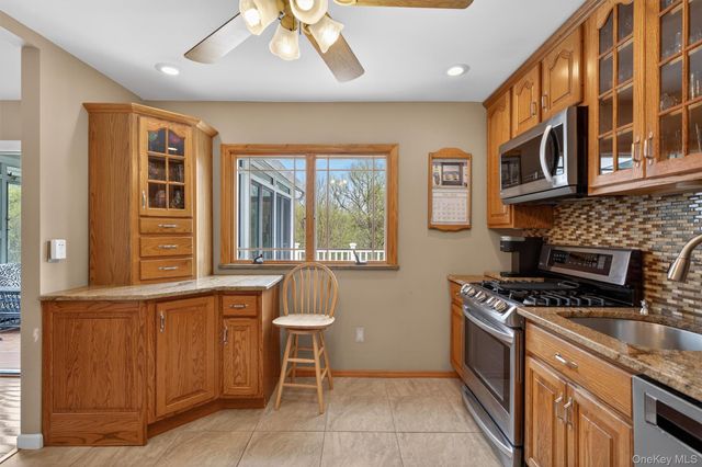 48 Jones Drive, Highland Mills, NY 10930