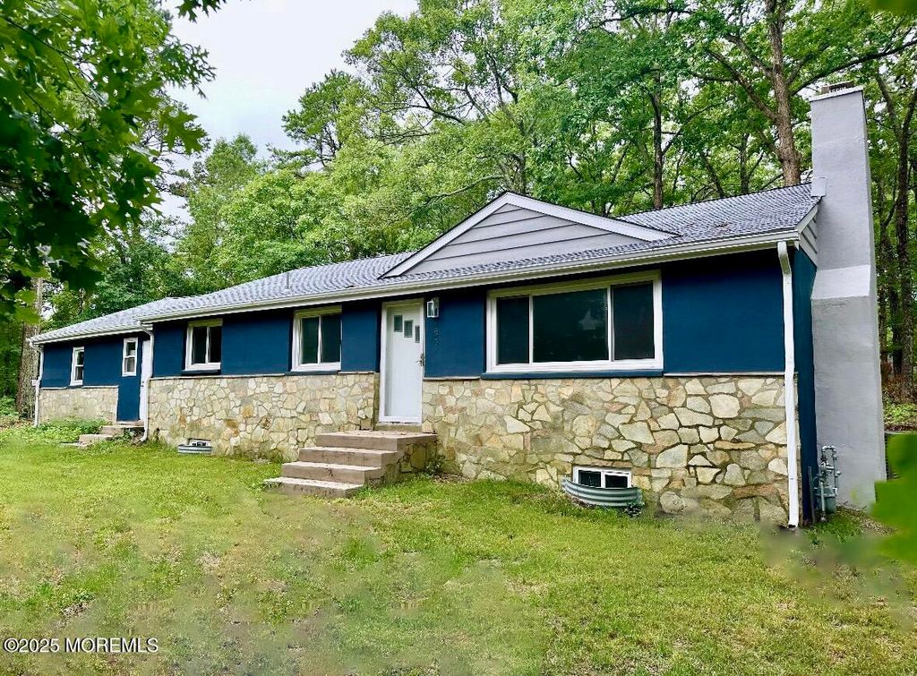 135 S Main Street, Barnegat, NJ 08005