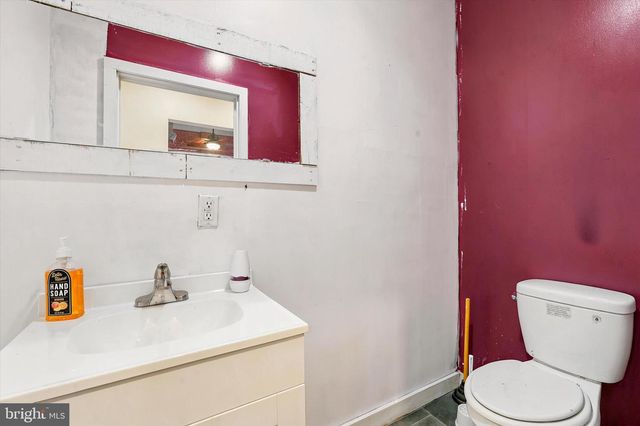 1414 W OXFORD ST, Philadelphia, PA 19121