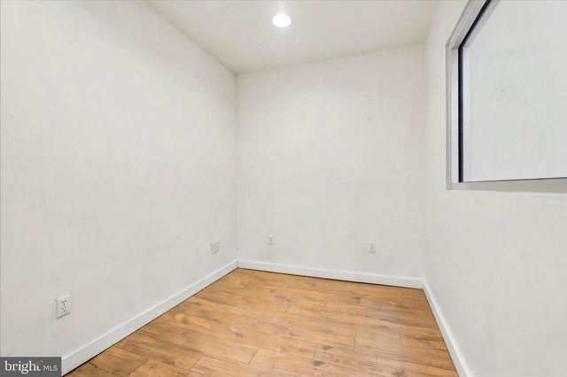 1414 W OXFORD ST, Philadelphia, PA 19121