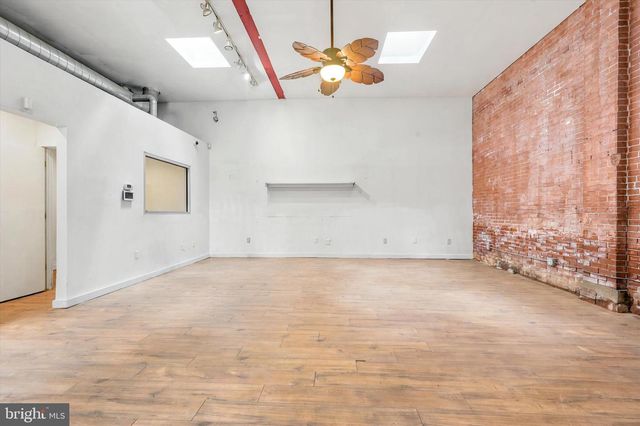 1414 W OXFORD ST, Philadelphia, PA 19121