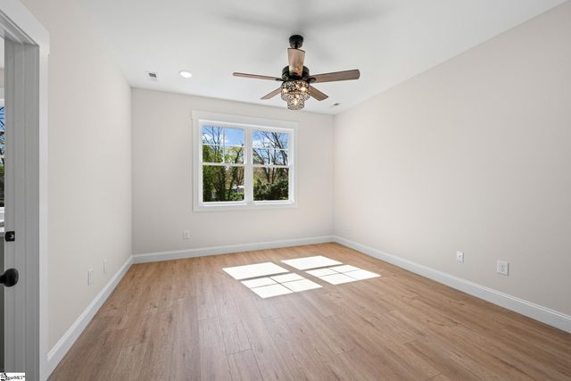 7 Judson Road, Greenville, SC 29611