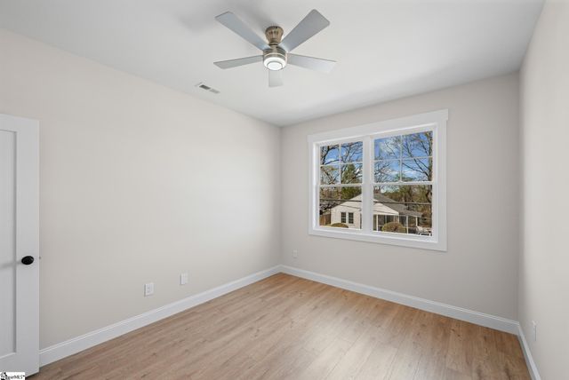 7 Judson Road, Greenville, SC 29611