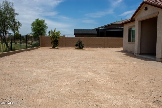 594 S 174th Lane, Goodyear, AZ 85338
