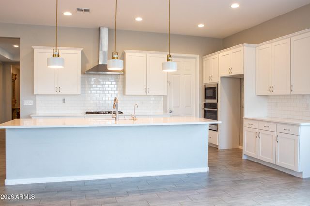 594 S 174th Lane, Goodyear, AZ 85338