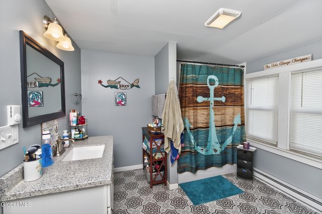 1201 Helderberg Ave Avenue, Schenectady, NY 12306