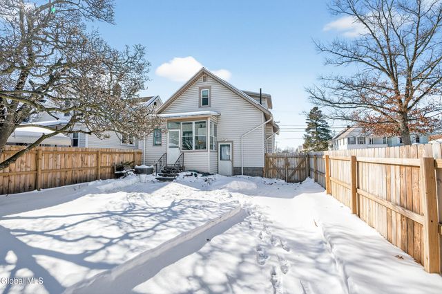 1201 Helderberg Ave Avenue, Schenectady, NY 12306