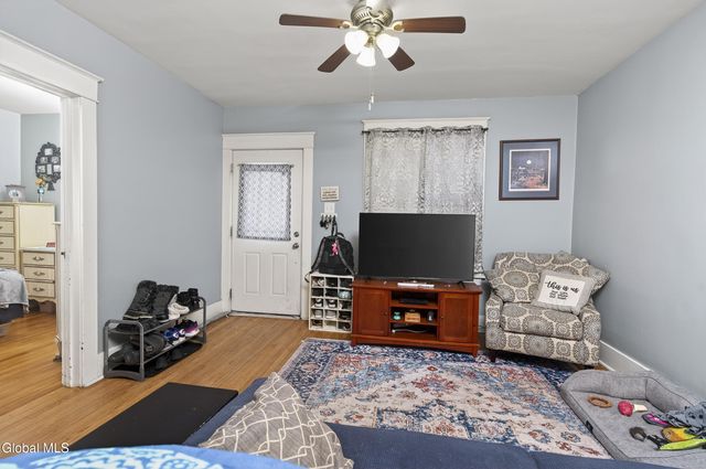 1201 Helderberg Ave Avenue, Schenectady, NY 12306