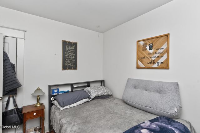 1201 Helderberg Ave Avenue, Schenectady, NY 12306