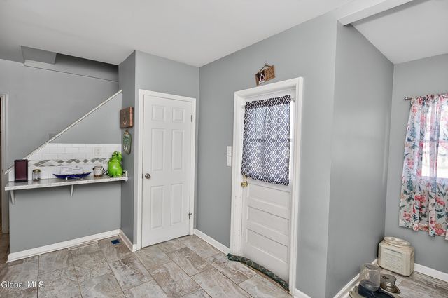 1201 Helderberg Ave Avenue, Schenectady, NY 12306