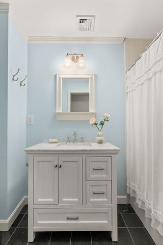 226 Marlborough Street 5, Boston, MA 02116