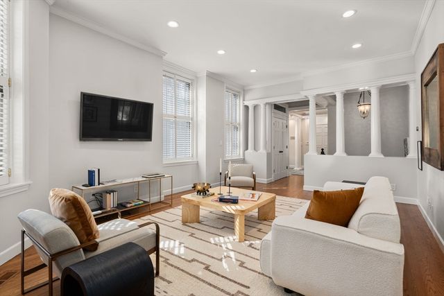 226 Marlborough Street 5, Boston, MA 02116