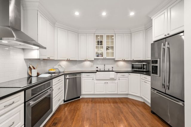 226 Marlborough Street 5, Boston, MA 02116