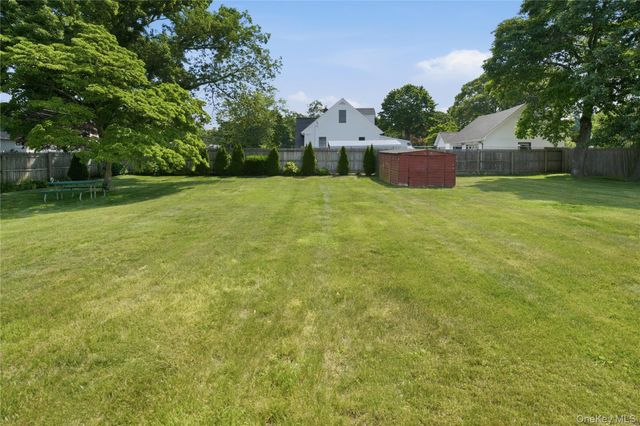 145 Calebs Path, Brentwood, NY 11717