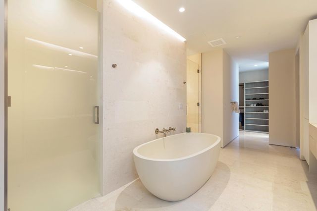 200 Arkona Court 2304, West Palm Beach, FL 33401