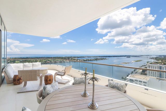 200 Arkona Court 2304, West Palm Beach, FL 33401