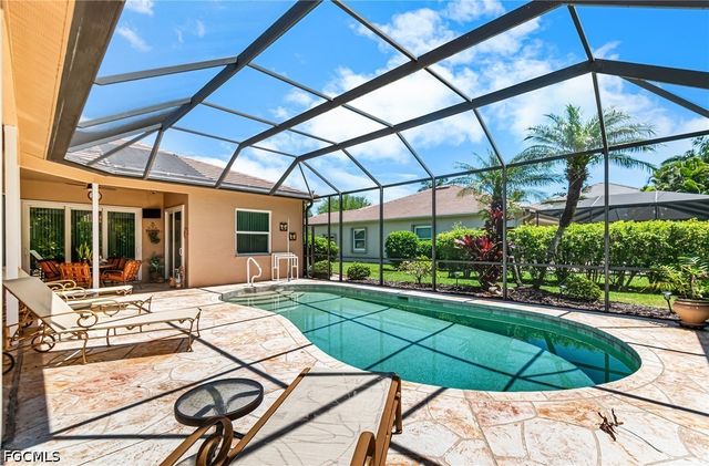 8026 Tiger Palm WAY, Fort Myers, FL 33966